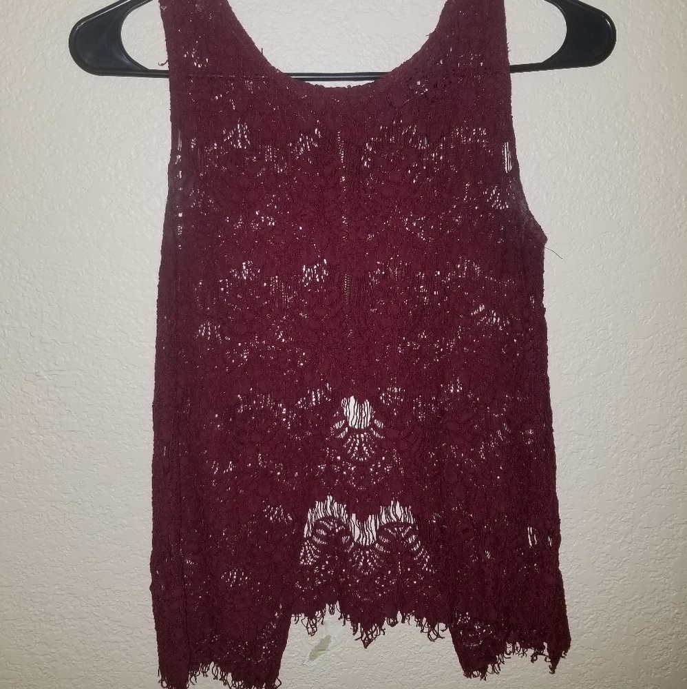 INNY, Lace, Open Back, Cropped Tank